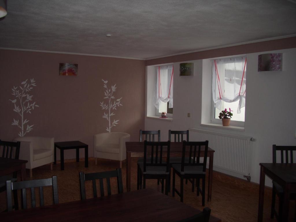 Greizer Kammhuette Gaststaette & Pension Клингенталь Экстерьер фото
